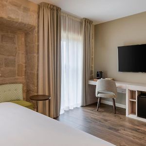 Deluxe King Room River View